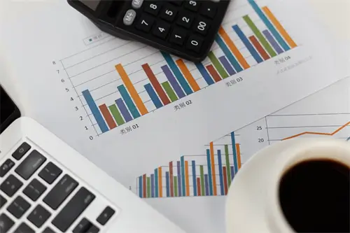 电脑方块插头是什么