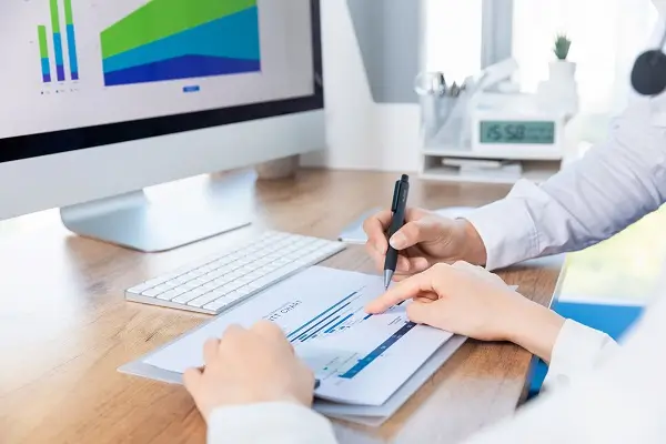 为什么这个电脑会卡